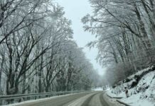 Сняг вали в проходите Шипка и Хаинбоаз