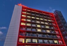 Общо четирима от пострадалите в пожара в Кочани и приети в „Пирогов“ днес ще бъдат изписани, казаха от болницата