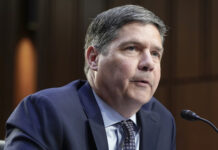 Американска разузнавателна агенция предупреди, че Китай се опитва да вербува държавни служители