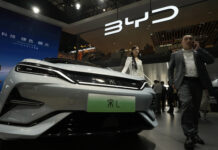 ЕС и Китай са започнали преговори за отмяна на европейските мита за китайски електромобили