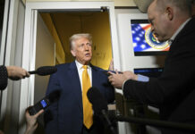 Доналд Тръмп обяви, че ще започне разследване за отражението на вноса на китайска електроника върху националната сигурност на САЩ