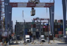 Електронните продукти ще бъдат обложени с отделни мита за внос в САЩ