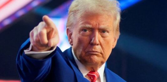 Тръмп пред Time: Крим ще остане на Русия! Зеленски разбира това