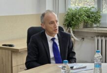 Вдигат стипендиите за докторанти и студенти