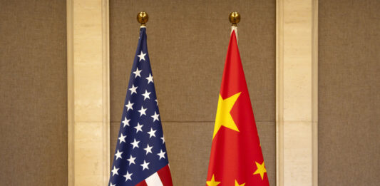 САЩ и Китай успокоиха пазарите след съвместното изявление от срещата в Женева