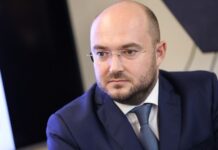 Правосъдният министър: 11 души от домовете в Ягода са в болница. Жена е с ампутирани ходило и пръсти