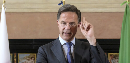 Марк Рюте обяви, че НАТО е постигнала целите си за увеличаване на разходите за отбрана, договорени преди 11 години