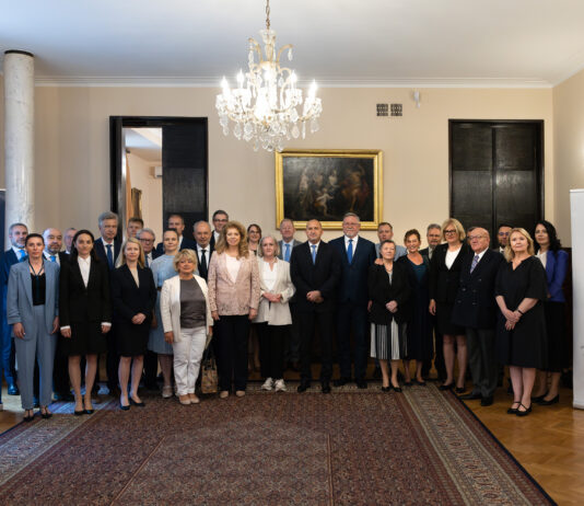 Румен Радев: Голямото предизвикателство пред ЕС е да насърчи собственото си производство и конкурентоспособността в глобален план