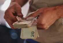 Колко става минималната заплата на лекари, полицаи и учители в Турция от юли?