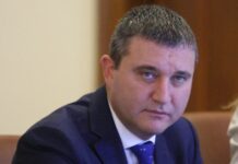 Владислав Горанов: Резервът от 78 млрд. лв остава тук, нито цент няма да тръгне нанякъде