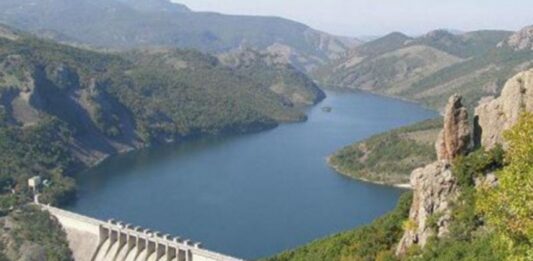 Язовирите пресъхват, 60 от 256 общини са на воден режим