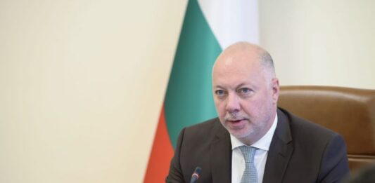 Росен Желязков нареди на финансовия министър Теменужка Петкова да разясни данните за инфлацията