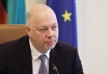 Желязков с апел към населението: Бъдете по-съвестни, когато палите огън на открито