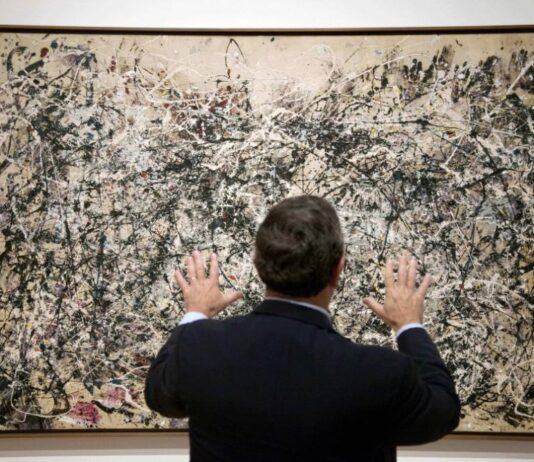 Разкриха тайната на синия цвят в картина на Джаксън Полък