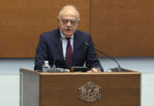 Депутатите отхвърлиха искане на ДСБ за изслушване на премиера за инцидента в Русе