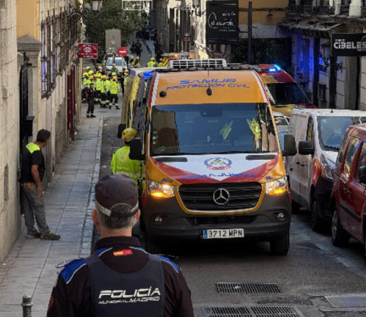 Най-малко две са жертвите на рухналата сграда в Мадрид