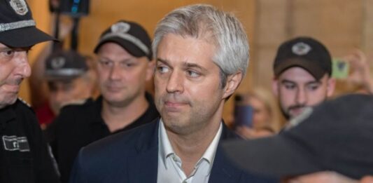 Благомир Коцев е призован от прокуратурата за предявяване на обвиненията