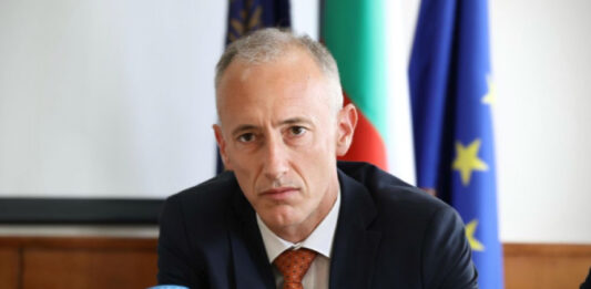 Министърът на образованието: Будителите не са само в миналото