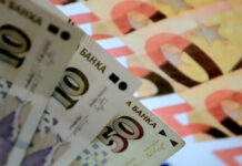 НОИ разглежда новите суми за минималната заплата и обезщетението за гледане на дете