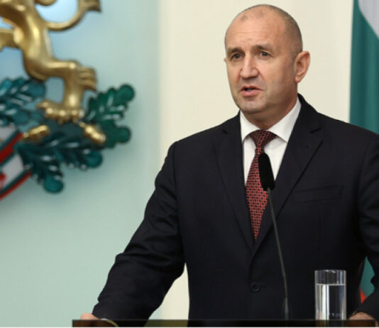 Президентът Радев върна за ново обсъждане в НС Закона за инвестициите