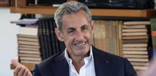 Саркози излезе от „Ла Санте“: Затворът е много тежък, бих казал дори, че е изтощителен