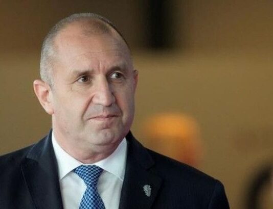 Президентът Радев към бизнеса: Искам да ви се извиня за Бюджет 2026