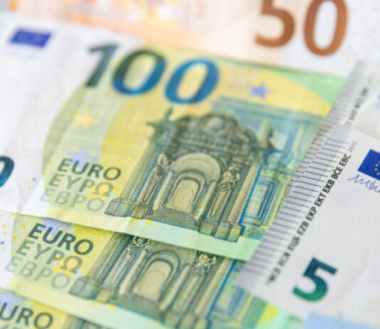 ЕЦБ: Финансовата стабилност в еврозоната е изложена на рискове