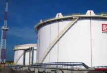 Американският петролен гигант „Шеврон“ проучва възможност да купи част от активите на „Лукойл“