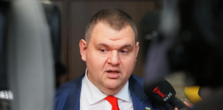 Пеевски: Няма да позволя на някой, който се изтропосал на жълтите павета, да дели хората