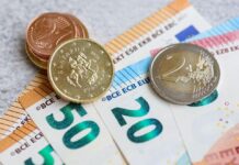 От лев към евро: Координационния център ще представи актуална информация