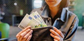 Два дни до края на законното плащане с левове: Важни насоки за гражданите