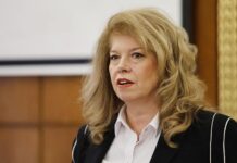 Кой ще оглави служебния кабинет: Президентът Йотова продължава консултациите