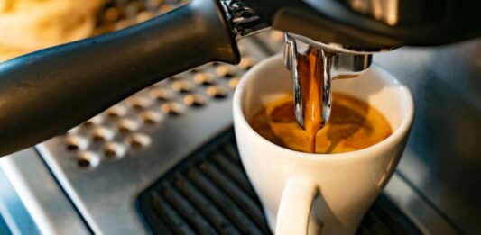 Какво се случва с тялото ни, когато пием кафе на празен стомах