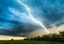 Бурята „Хари“ удари тежко Сицилия и нанесе щети за 740 млн. евро