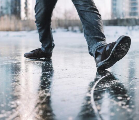 Опасно време в неделя: жълт код за поледици в 4 области у нас