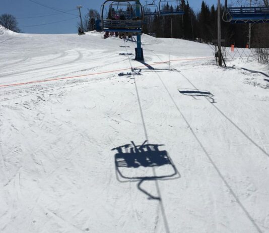 Зимната сметка: Колко струват лифт картите в курортите у нас