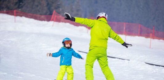 На колко години е добре да започнем да учим децата да карат ски и как да го направим безопасно