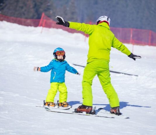 На колко години е добре да започнем да учим децата да карат ски и как да го направим безопасно