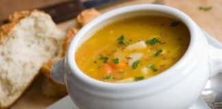 Като на баба: Най-добрата рецепта за пилешка супа срещу грип
