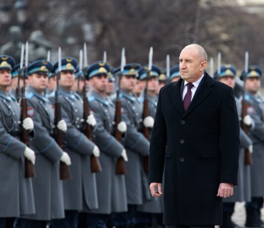 Румен Радев: Управляващите положиха неистови усилия да ограничат международните прояви на президентската институция, но днес не смеят да формулират и заявят външната ни политика