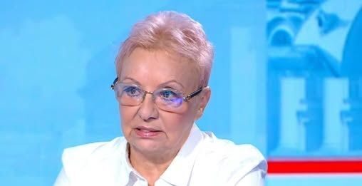 Д. Дамянова: За 24 часа Борисов събра аудитория, равна на тази на по-големия протест на площада