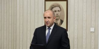 Радев ще връчи мандат за съставяне на правителство на ГЕРБ в понеделник