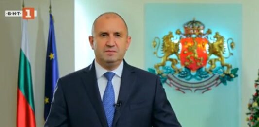 Радев връчва втория мандат на ПП-ДБ в сряда