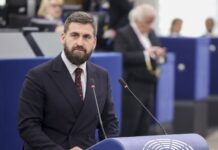 ЕП гласува: Пътниците в самолетите ще имат право на ръчен багаж, без допълнителна такса