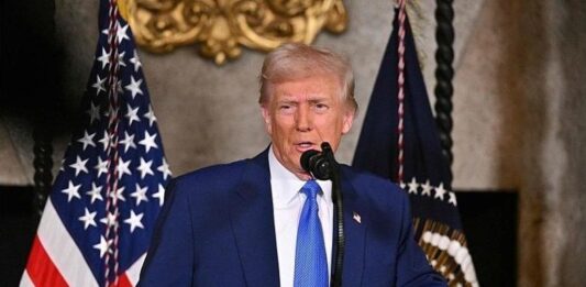 Тръмп: Огромен флот се е запътил към Иран