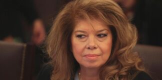 Йотова продължава консултациите за служебен премиер