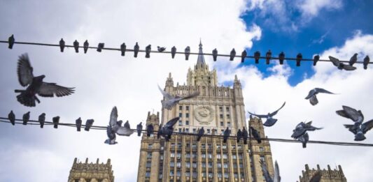 Москва: Чуждестранни сили в Украйна биха били легитимни цели