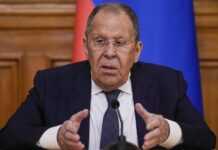 Лавров: Зеленски не иска мир, защото това ще сложи край на кариерата му