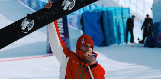 България посреща Тервел Замфиров след бронза на Зимните олимпийски игри