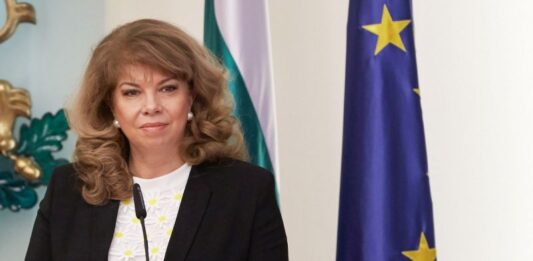 Йотова: Във вторник започвам консултации с парламентарните групи за избора на служебен премиер